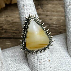 Triangular Cream and Gold Women's Ring